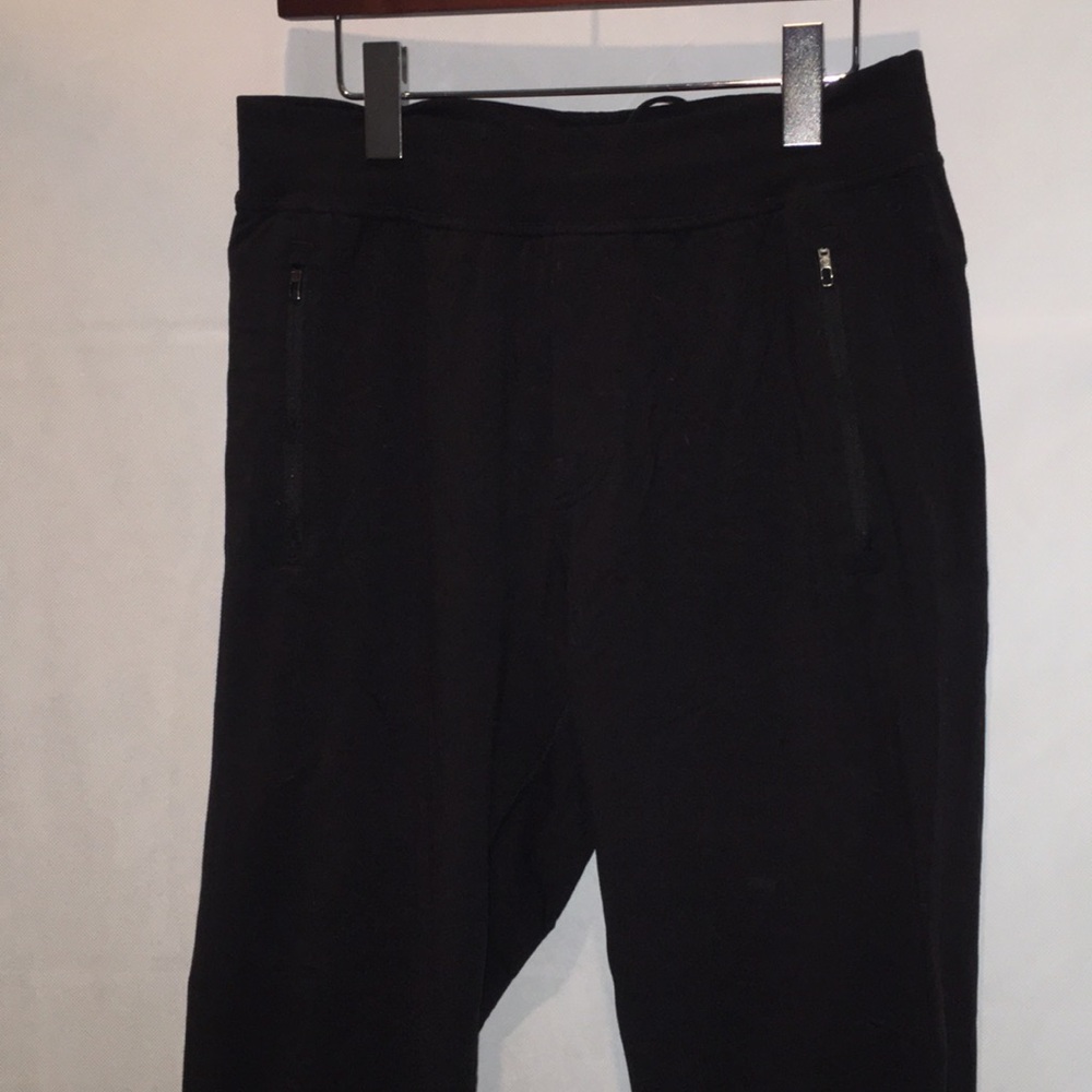 Lululemon Athletica Black Sweat Pants With Zipper Pockets | Size M